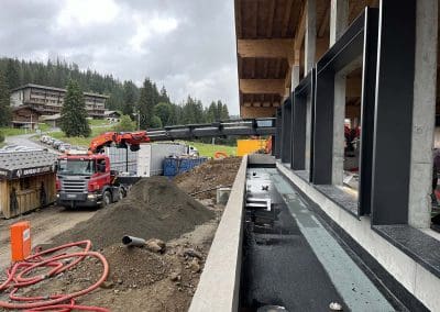 Remplacement d’une piscine en accès difficile par ALP Levage en Haute-Savoie