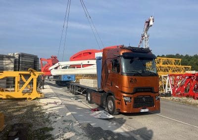 Transport sécurisé de matériel de chantier et béton par ALP Levage en Haute-Savoie